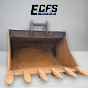 2000mm Digging Bucket w/ 110mm Pins - Used - B999