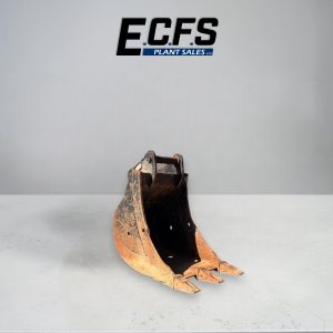 600mm Digging Bucket w/ 65mm Pins – Used – C964