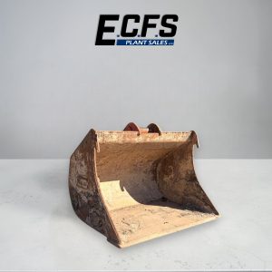 750mm Digging Bucket w/ 45mm Pins – Used – C973