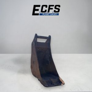 600mm Digging Bucket w/ 90mm Pins – Used – D36