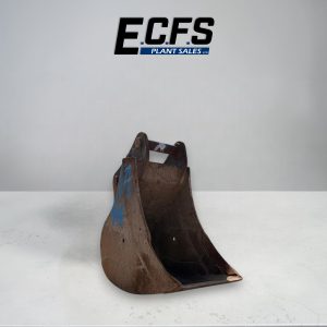 600mm Digging Bucket w/ 80mm Pins – Used – D50