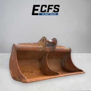7ft Ditching Bucket 80mm Pins- Used - D66