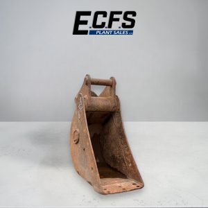 1ft Digging Bucket w/ 45mm Pins – Used – D77