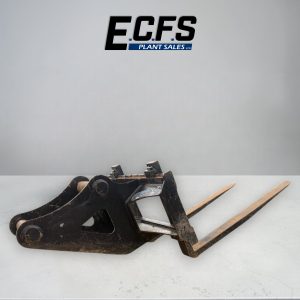 Excavator Pallet Forks 90mm pins – Used – C875