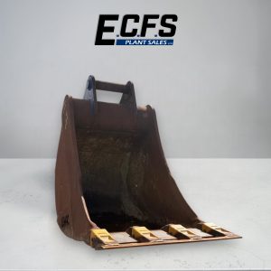 950mm Digging Bucket w/ 90mm Pins – Used – D126