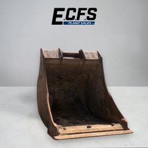 750mm Digging Bucket w/ 65mm Pins – Used – D154