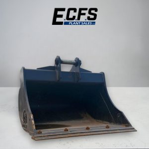 900mm Digging Bucket w/ 45mm 3CX Pins – Unused – D167
