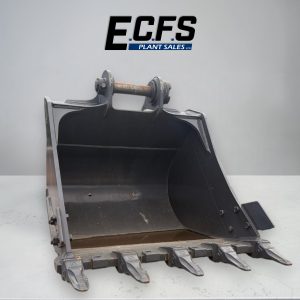 1300mm Digging Bucket w/ 80mm Pins – Unused – D173