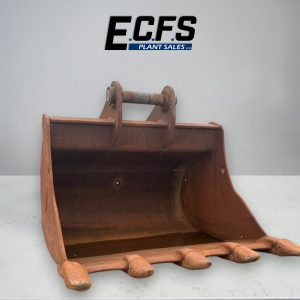1700mm Digging Bucket 100mm Pins - Used - B176