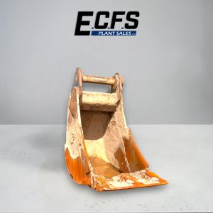 600mm Digging Bucket w/ 90mm Pins – Used – D261
