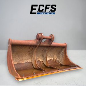 2100mm Ditching Bucket w/ 90mm Pins - Used - D262