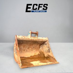900mm Digging Bucket w/ 45mm 3CX Pins – Used – D265
