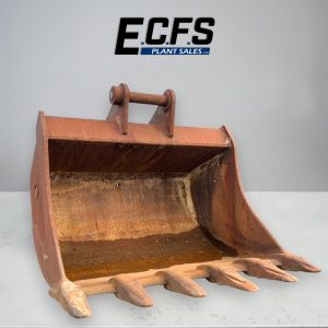 1600mm Digging Bucket w/ 80mm Pins – Used – D296