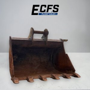 1500mm Digging Bucket w/ 80mm Pins – Used – D298