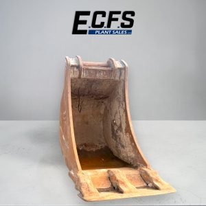 750mm Digging Bucket w/ 90mm Pins – Used – D313