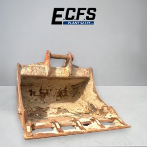 900mm Digging Bucket w/ 50mm Pins – Used – D360