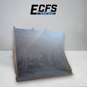 900mm Digging Bucket w/ 50mm Pins – Used – C545