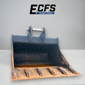 1200mm Digging Bucket 65mm pins - Used - D114